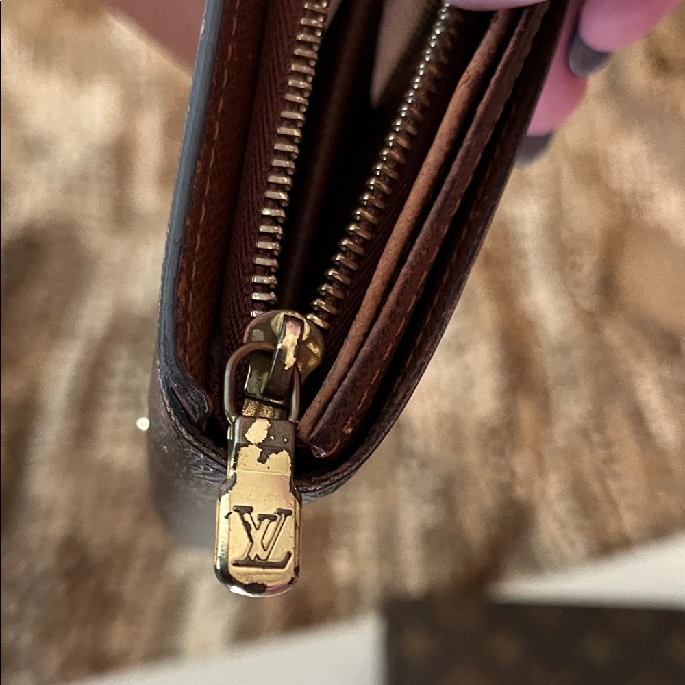 Project Louis Vuitton Dark Brown Monogram Wallet Set Snaps Need to be fixed - Picture 10 of 16